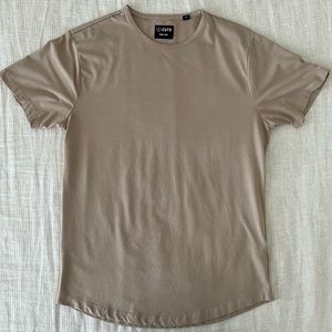 Cuts Clothing Men’s Medium Curved Hem Tee - “Coast” Colorway